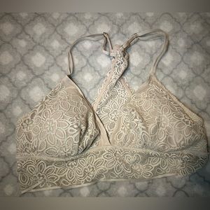 Large nude lacy bralette